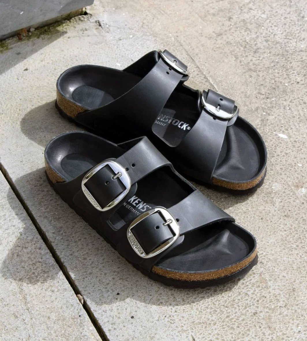 Manning Shoes black casual slippers 